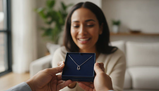 How to Choose a Sentimental Gift: The Ultimate Guide to Heartfelt Giving in 2026